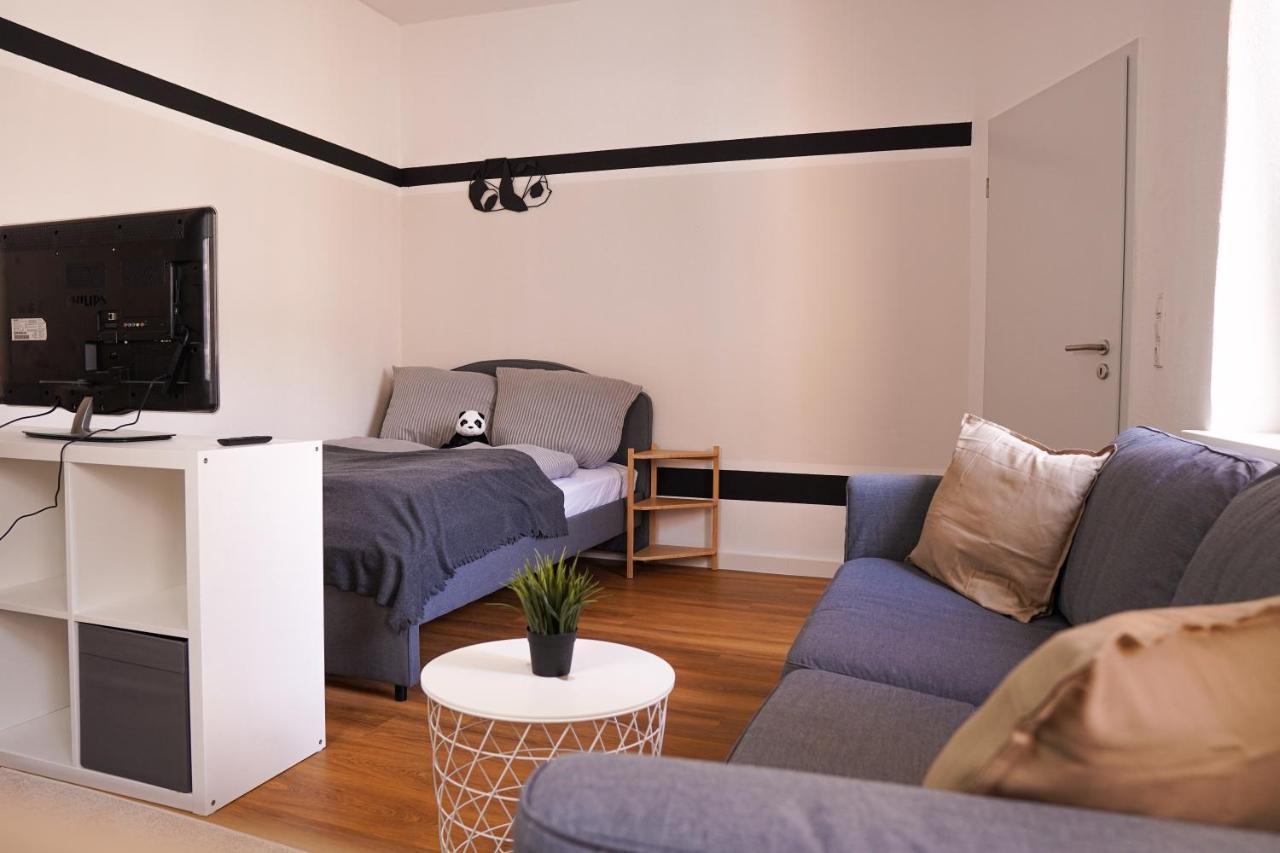 Fullhouse - Halle - T28 - Panda Apartment Dış mekan fotoğraf