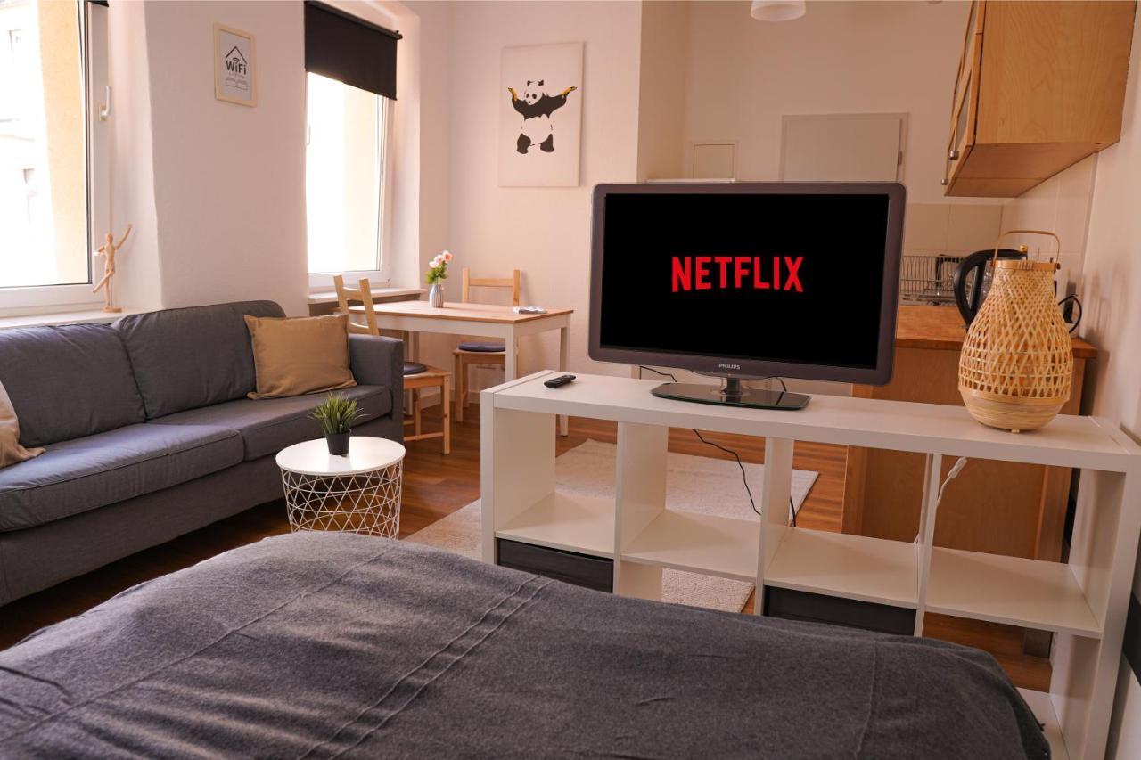 Fullhouse - Halle - T28 - Panda Apartment Dış mekan fotoğraf