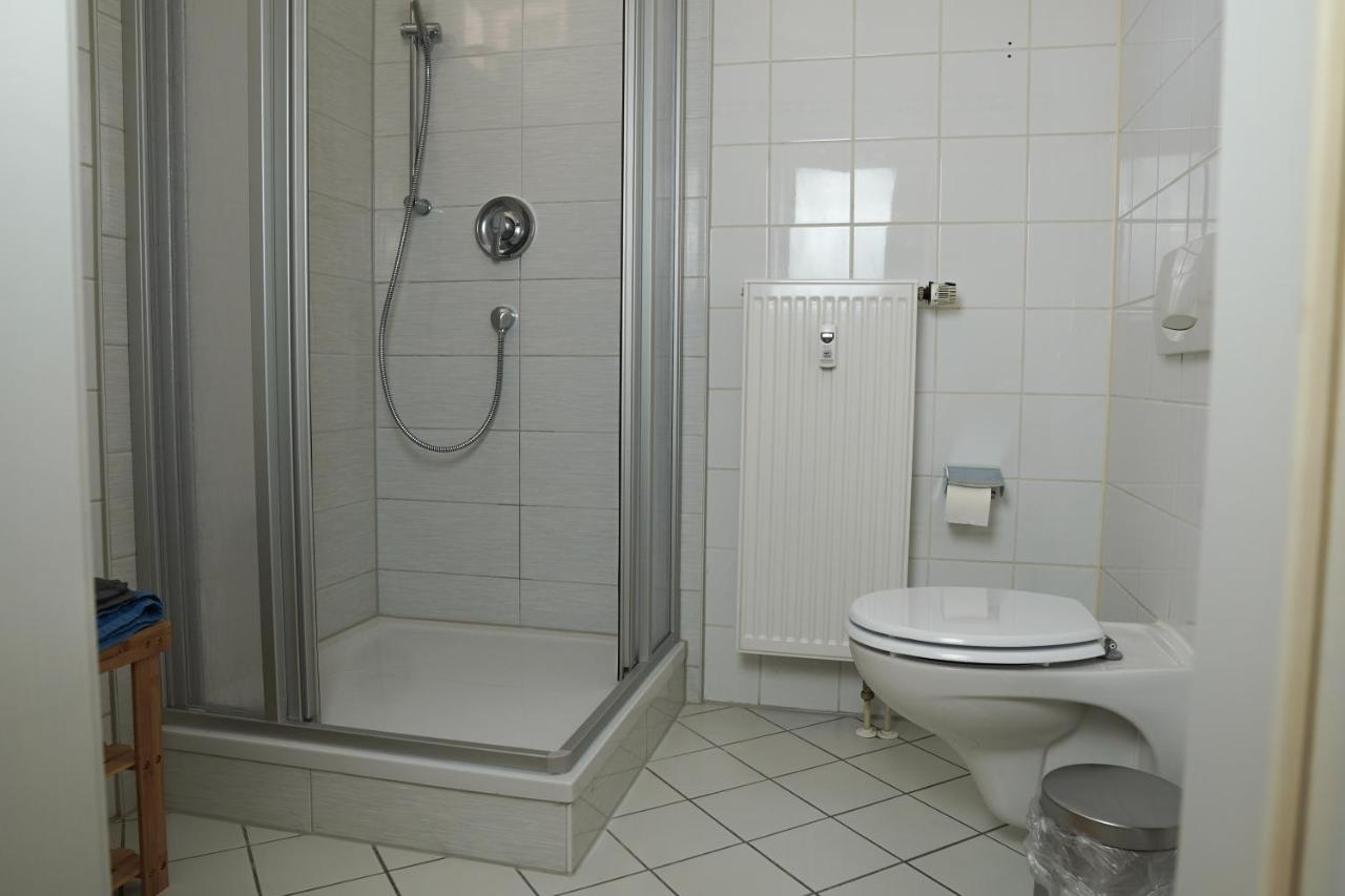 Fullhouse - Halle - T28 - Panda Apartment Dış mekan fotoğraf